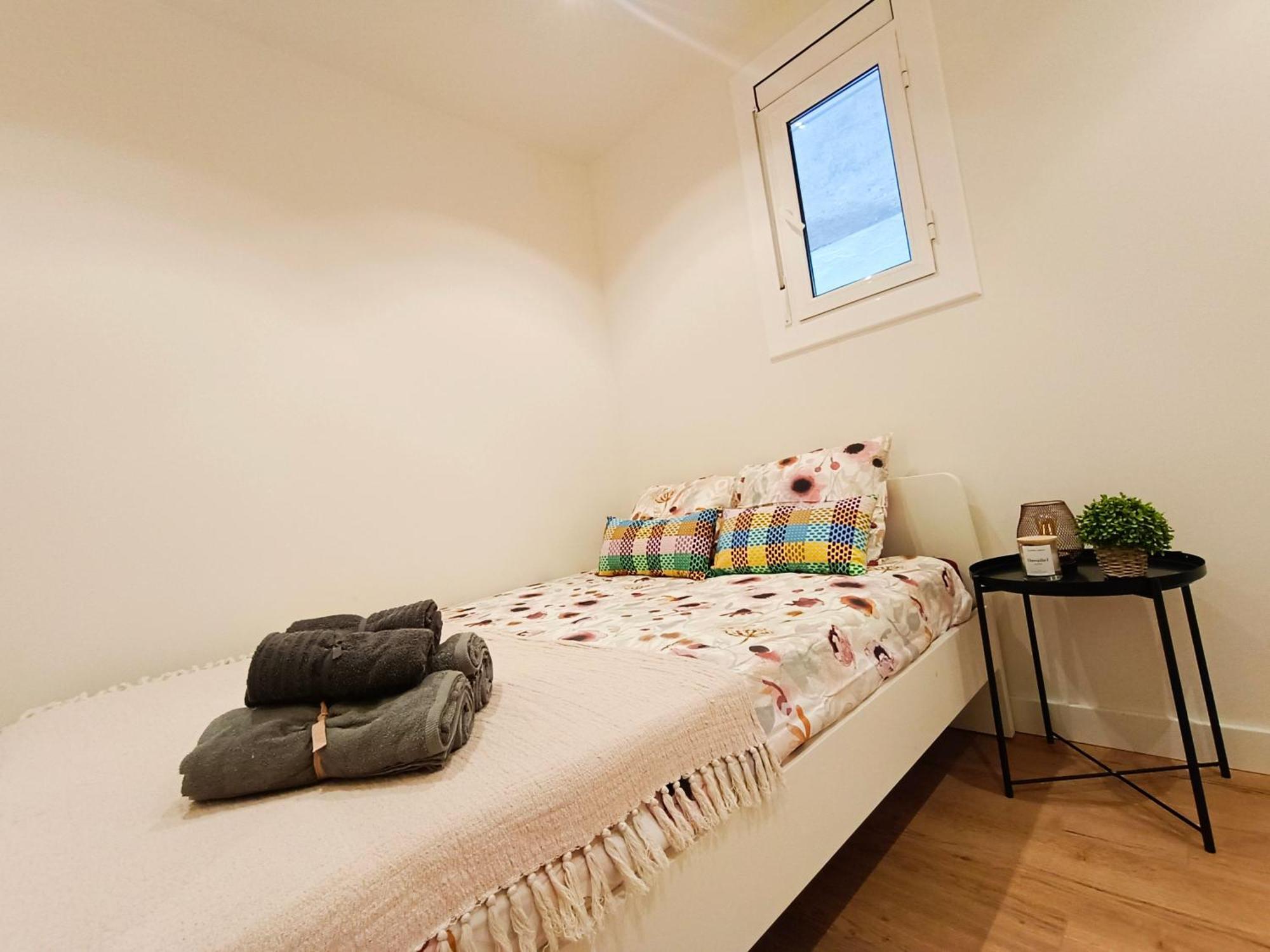 Private Rooms In Born Barcelona Eksteriør bilde