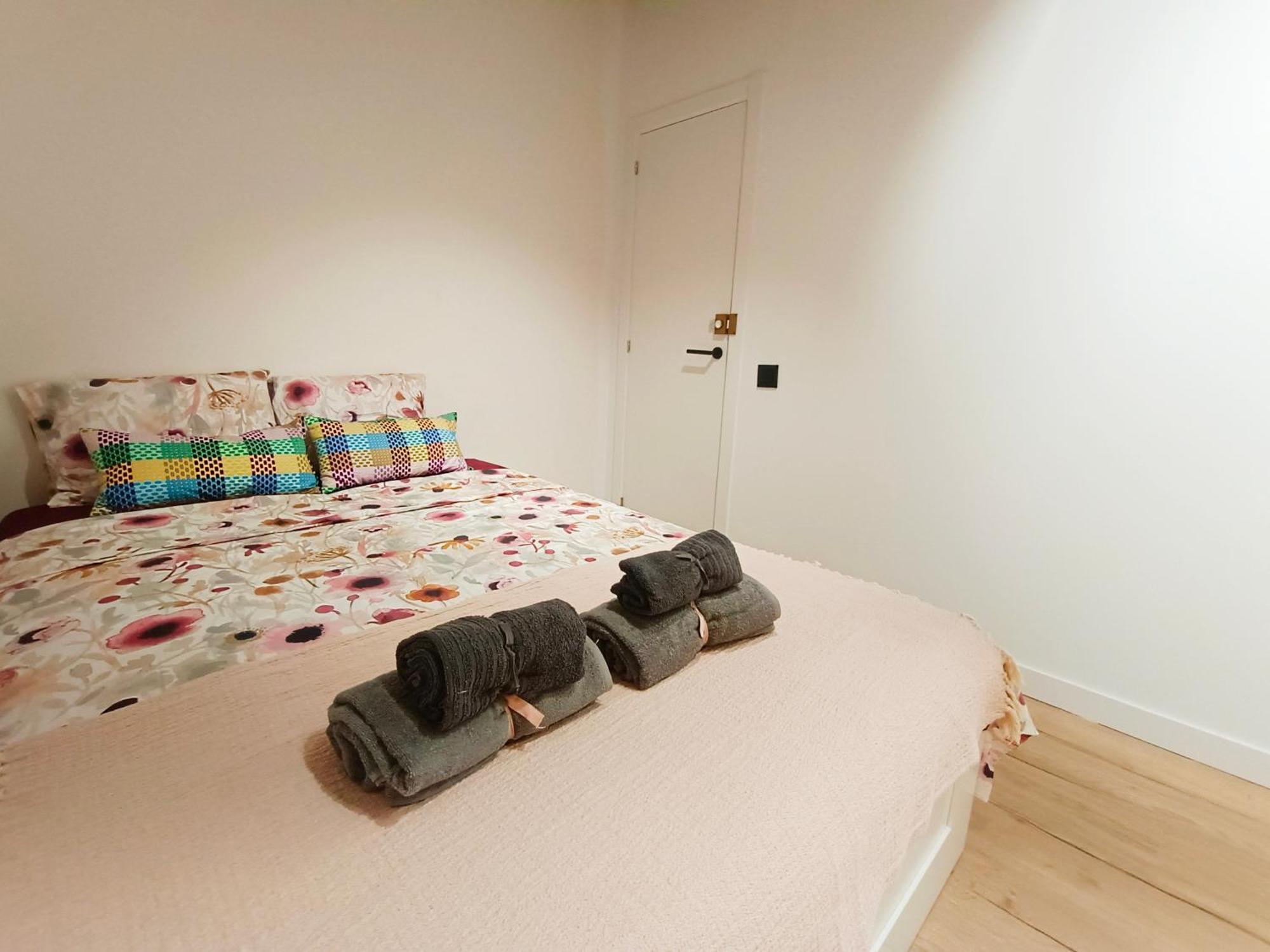 Private Rooms In Born Barcelona Eksteriør bilde