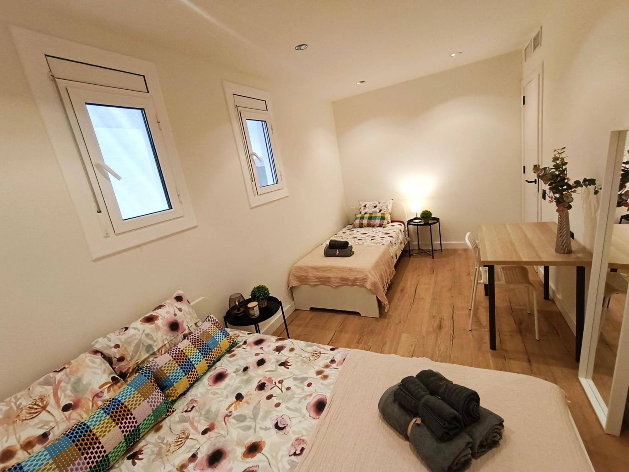 Private Rooms In Born Barcelona Eksteriør bilde